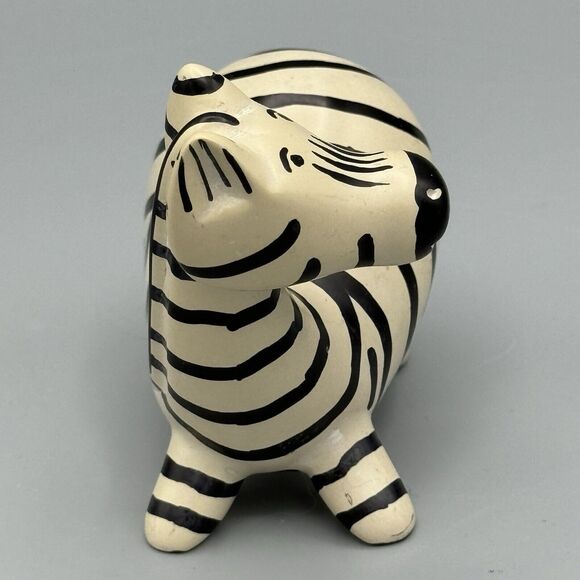 Vintage Hand Carved Soap Stone Zebra Figurine Hand Painted Wildlife Paperweight - Picture 8 of 10